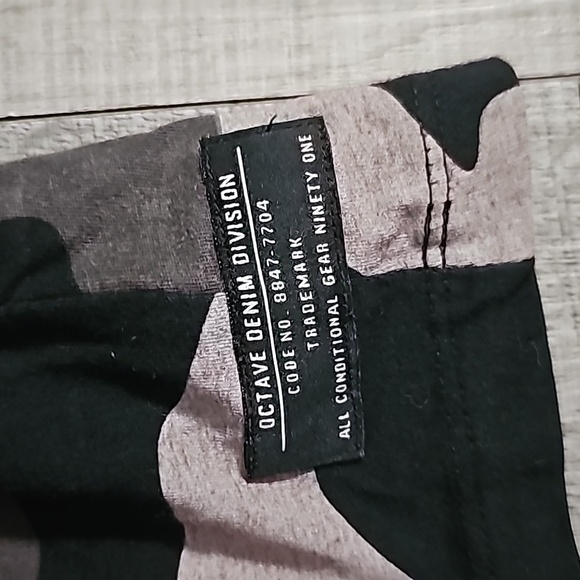 Octave Division mens large - Picture 2 of 4